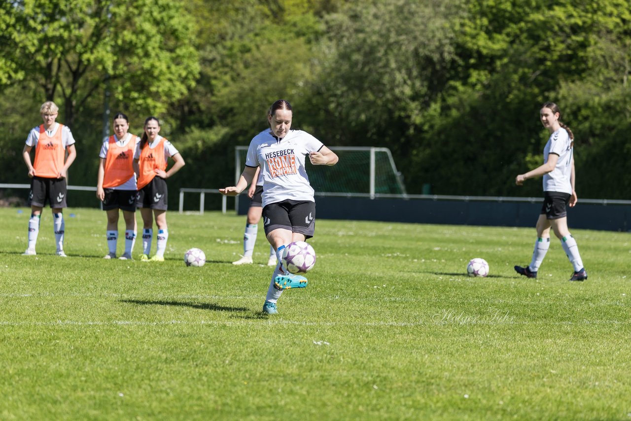 Bild 128 - wBJ SV Henstedt Ulzburg - FSG Oldendorf Itzehoe : Ergebnis: 6:3